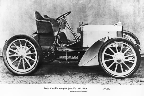 The 1901 Mercedes 35 HP — The Moment the World Learned to Drive Forward